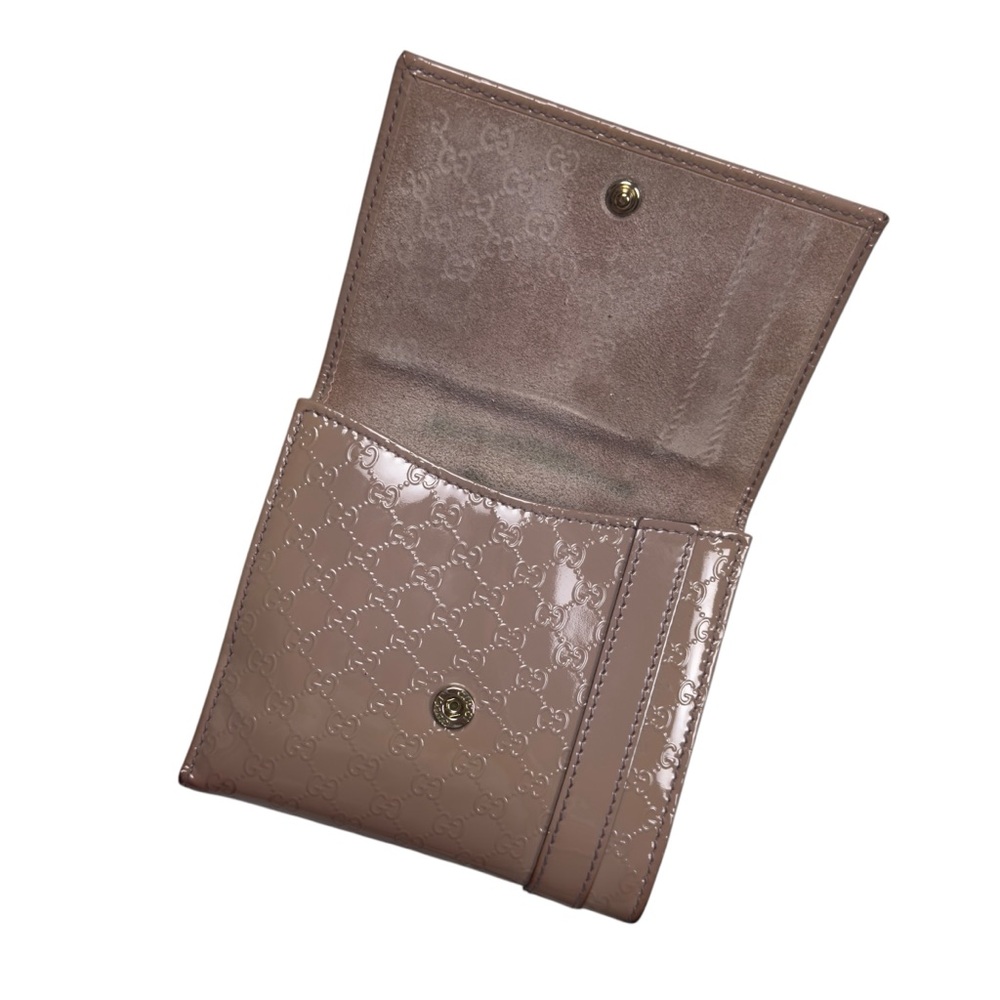 Authentic Gucci Beige Microguccissima Patent Leather Buckle French Small Wallet - Picture 4 of 15